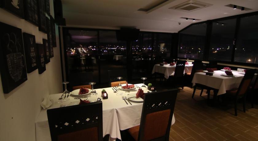 Rivada Hotel 카르테페 외부 사진